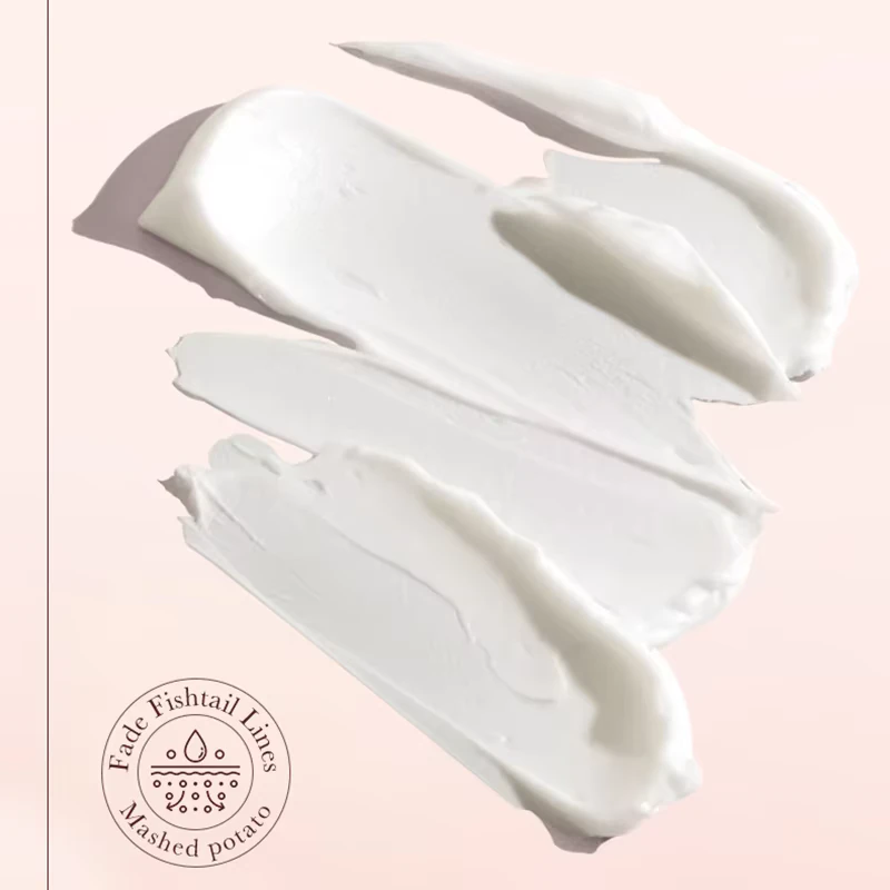 Smooth swatches of SADOER Retinol Eye Cream Stick showcasing its fast-absorbing and non-greasy texture.