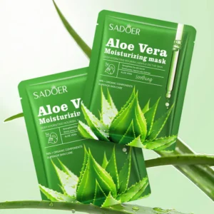 SADOER Aloe Vera Moisturizing Mask sachets displayed with fresh aloe leaves for hydrated skincare.