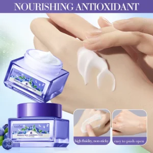 SADOER Blueberry Antioxidant Face Cream jar and moisturizing cream texture applied to a hand.