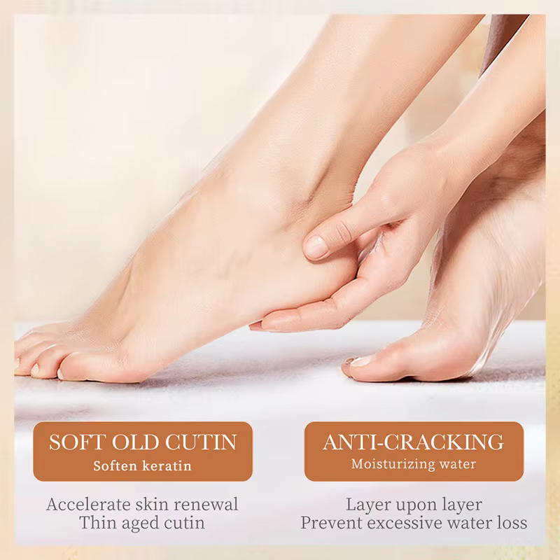 Hand massaging a foot, illustrating how SADOER Shea Butter Anti-Cracking Hand & Foot Cream softens old cutin.